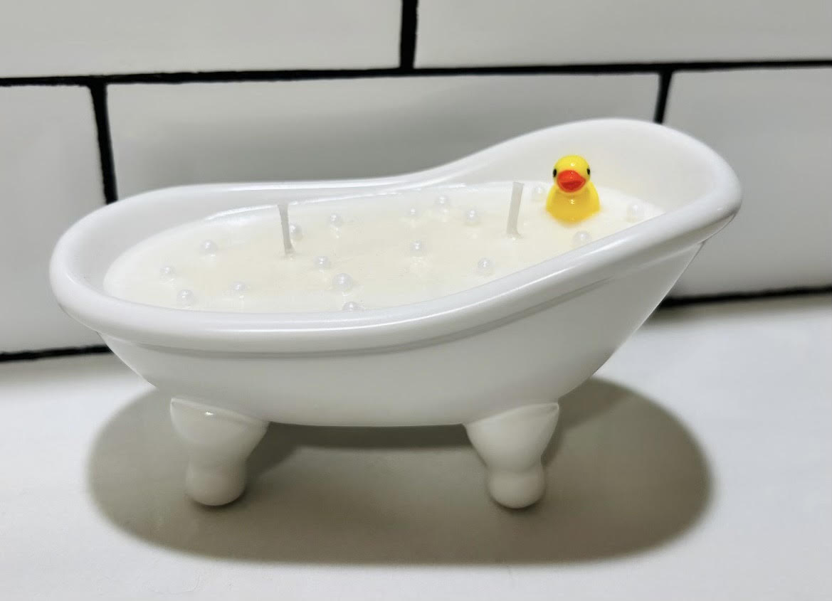 Bathtub Candle - Sweet Coconut