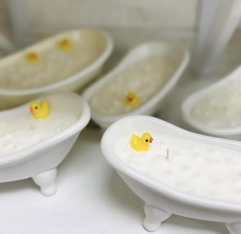 Bathtub Candle - Rainfall