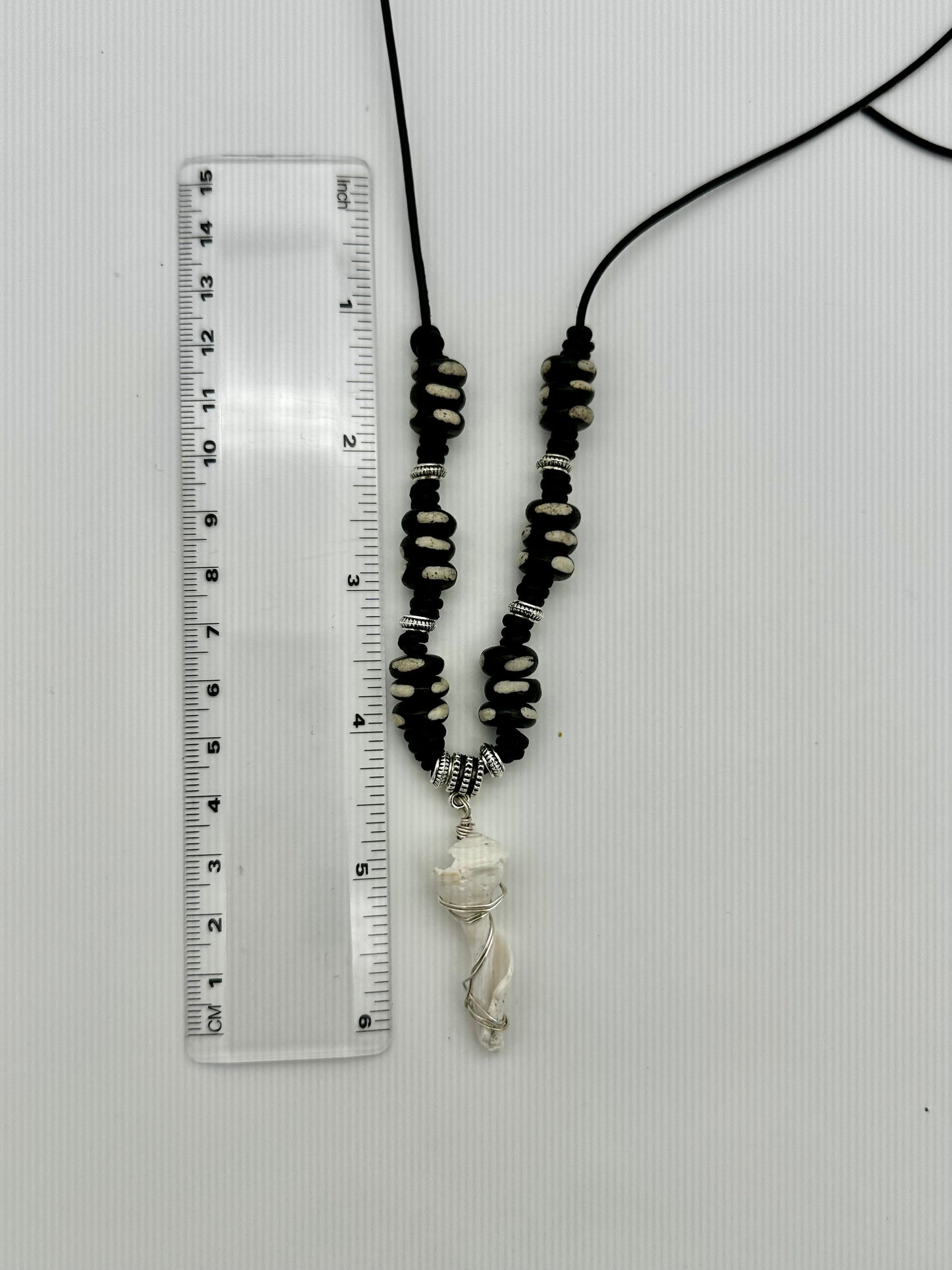 Black and Bone Shell Jewelry Set