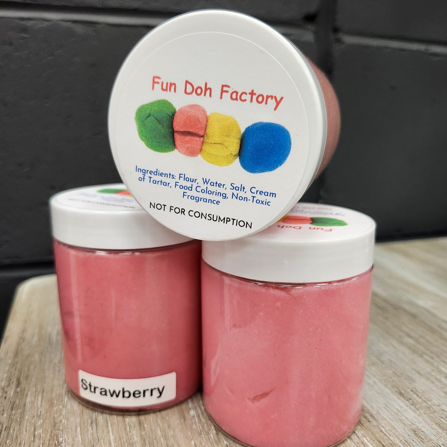 Fun Doh - Kids Gift - Strawberry