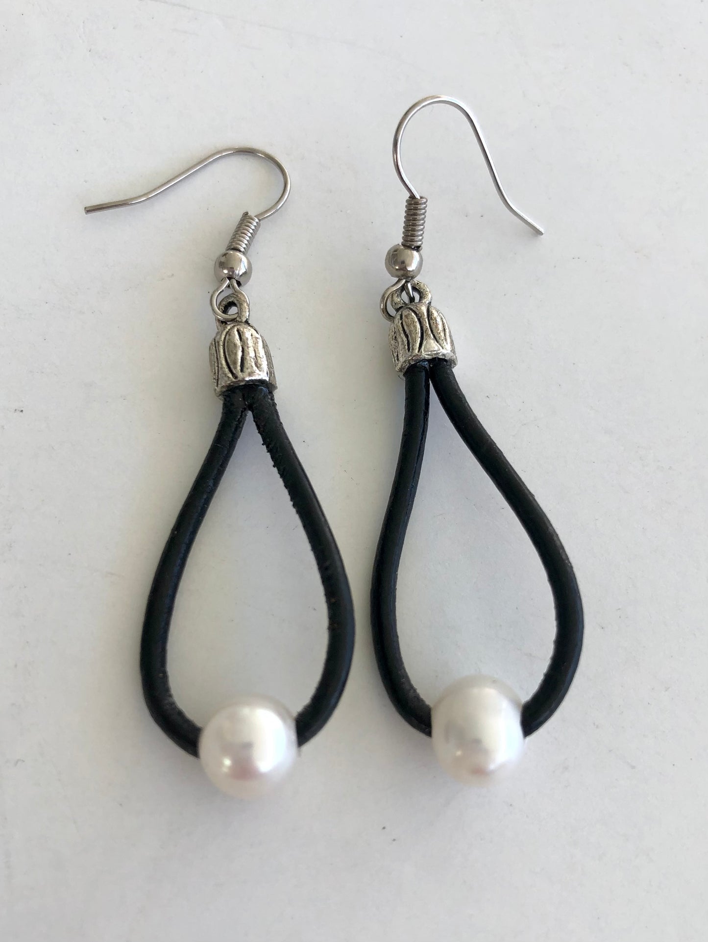 Natural Pearl Hoop Earrings