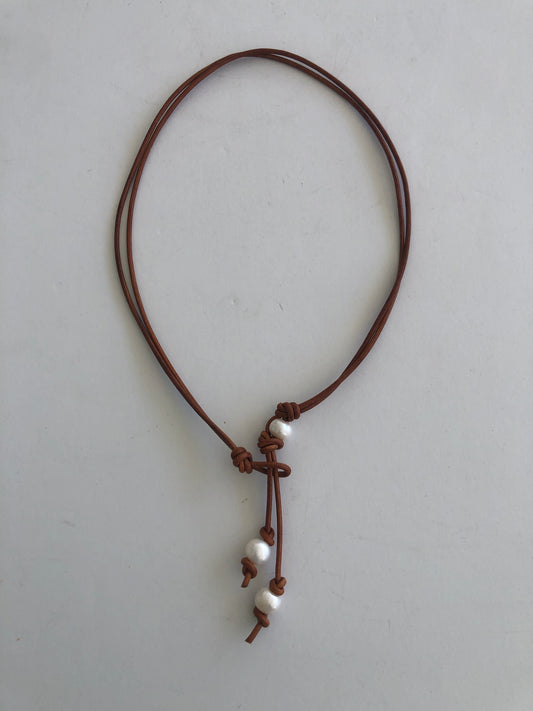 Natural Pearl Lariat